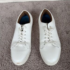 Men's White Leather Low-Top Lace-Up Sneakers